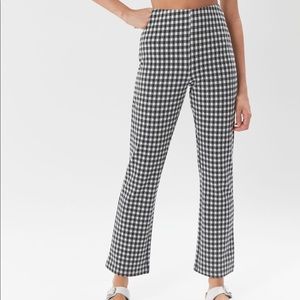 UO Cara High-Waisted Kick Flare Pants - L gingham